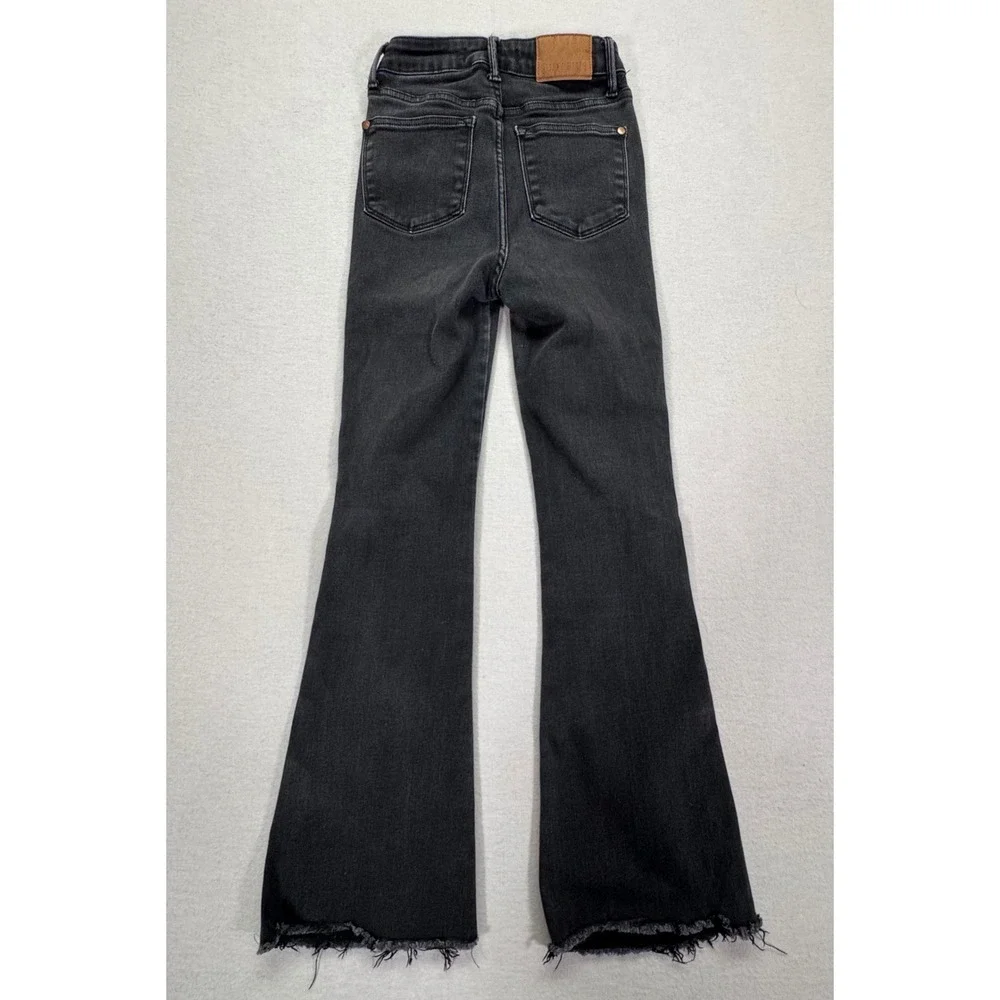 Judy Blue‎ High Rise Faded Black Flare Jeans Raw Hem Bell Bottoms 0/24